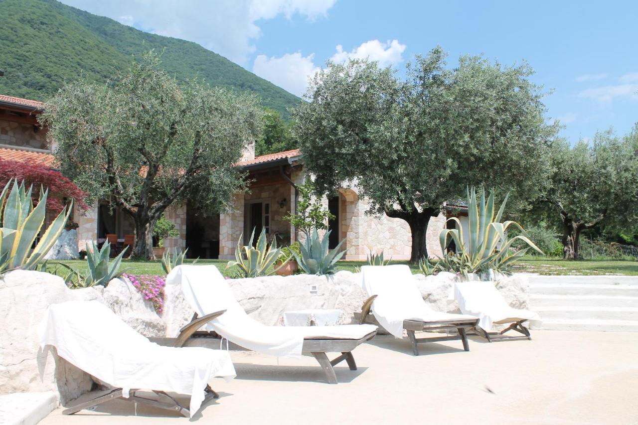 B&B Le Agavi Borso del Grappa Ngoại thất bức ảnh